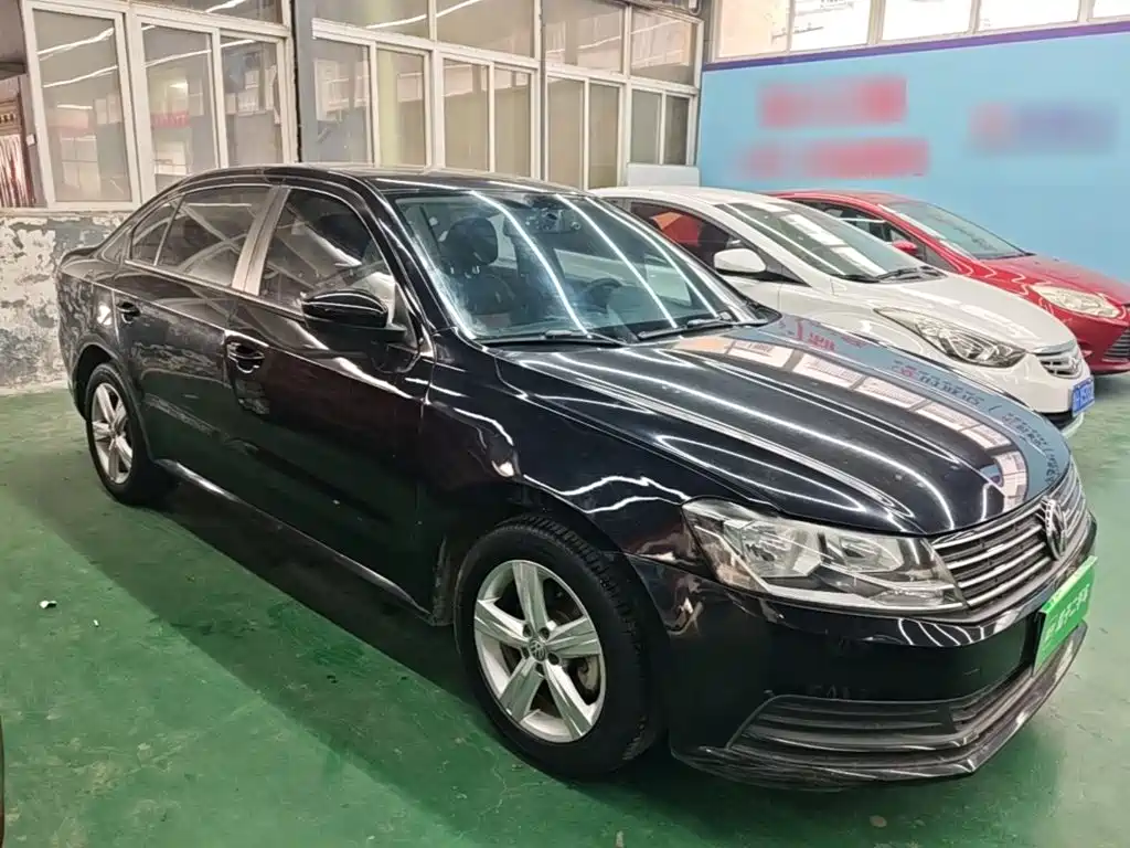 Volkswagen Lavida — миниатюра 4