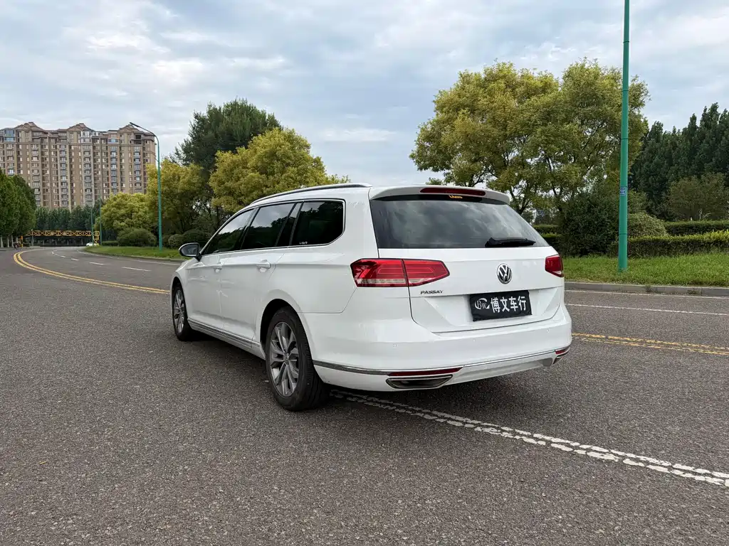 Volkswagen Viloran — миниатюра 6