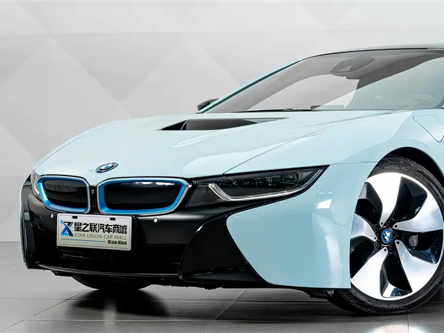 BMW i8 — миниатюра 4