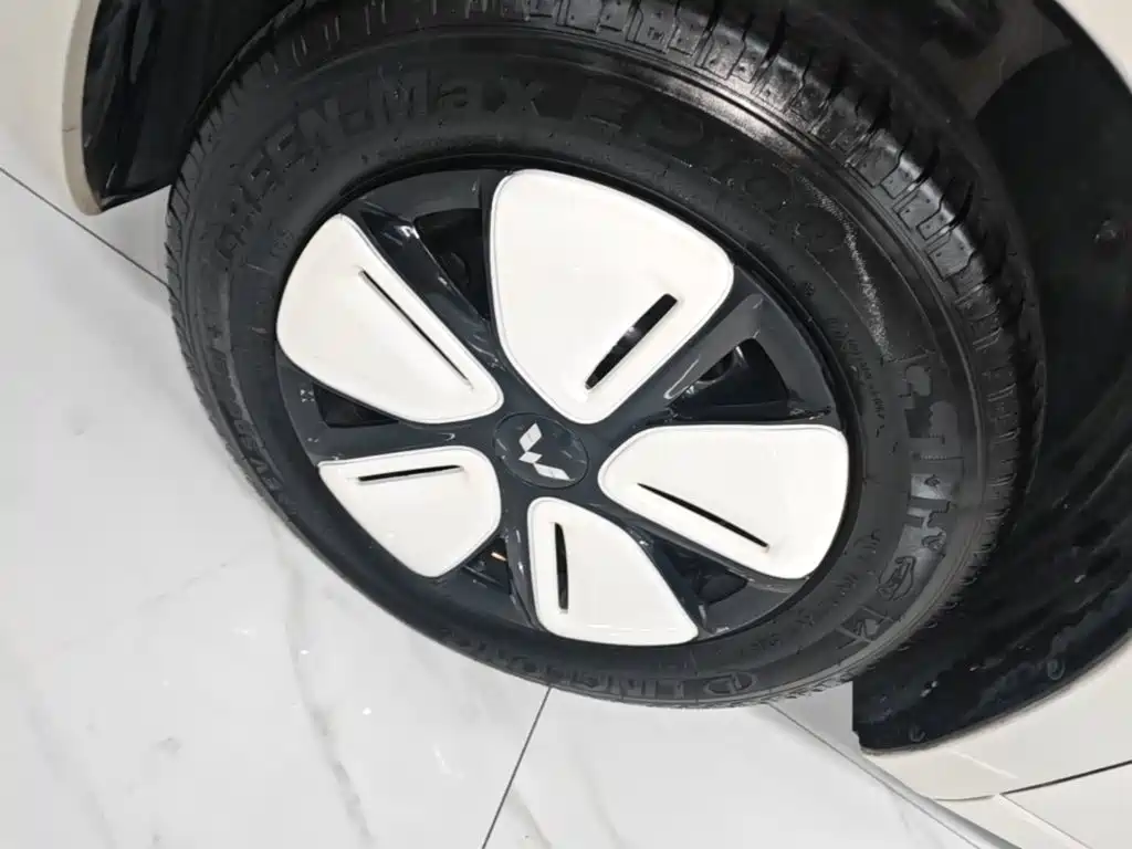 Wuling MINIEV — миниатюра 23