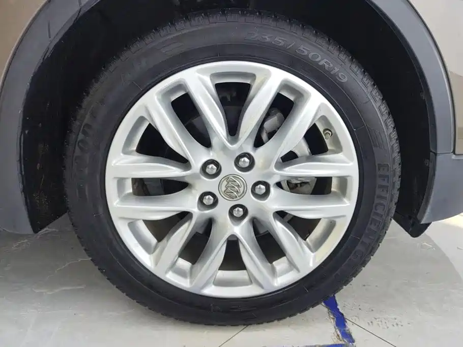 Buick Envision Plus — миниатюра 6