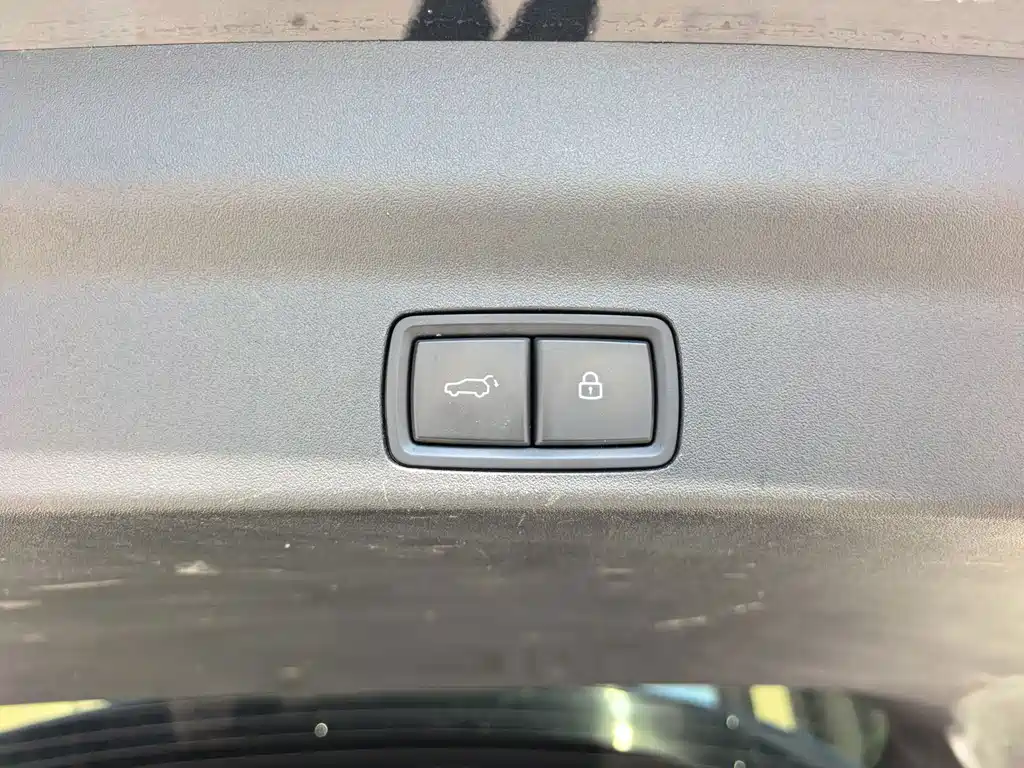 Li Auto Li L7 — миниатюра 24