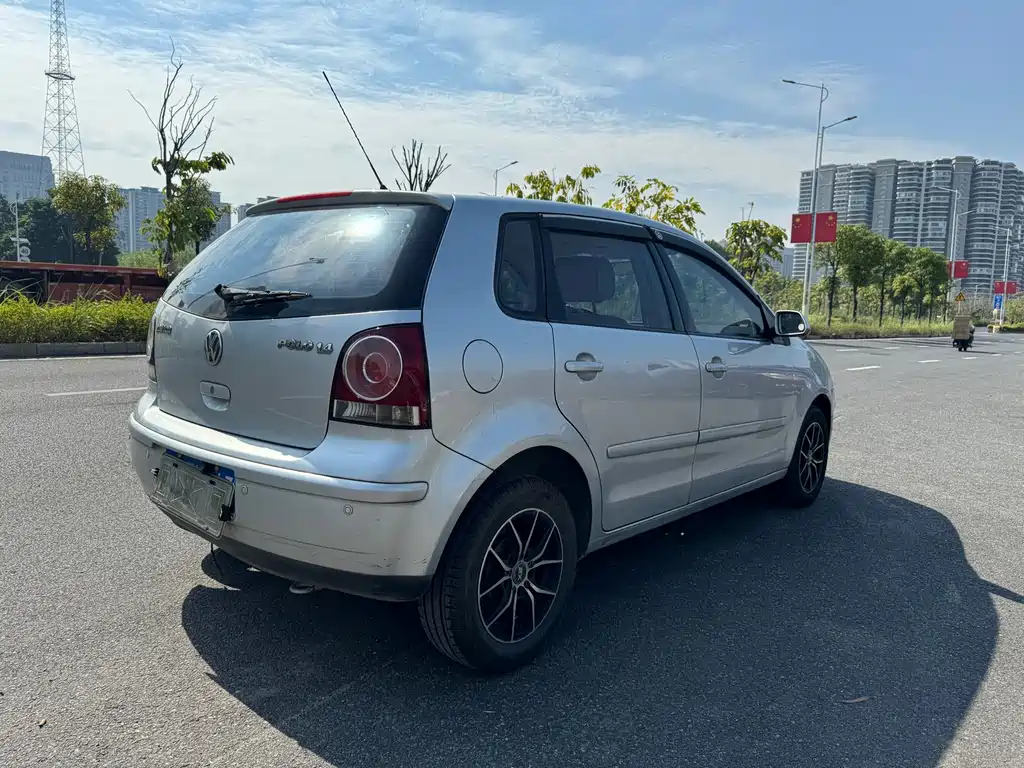 Volkswagen Polo — миниатюра 5