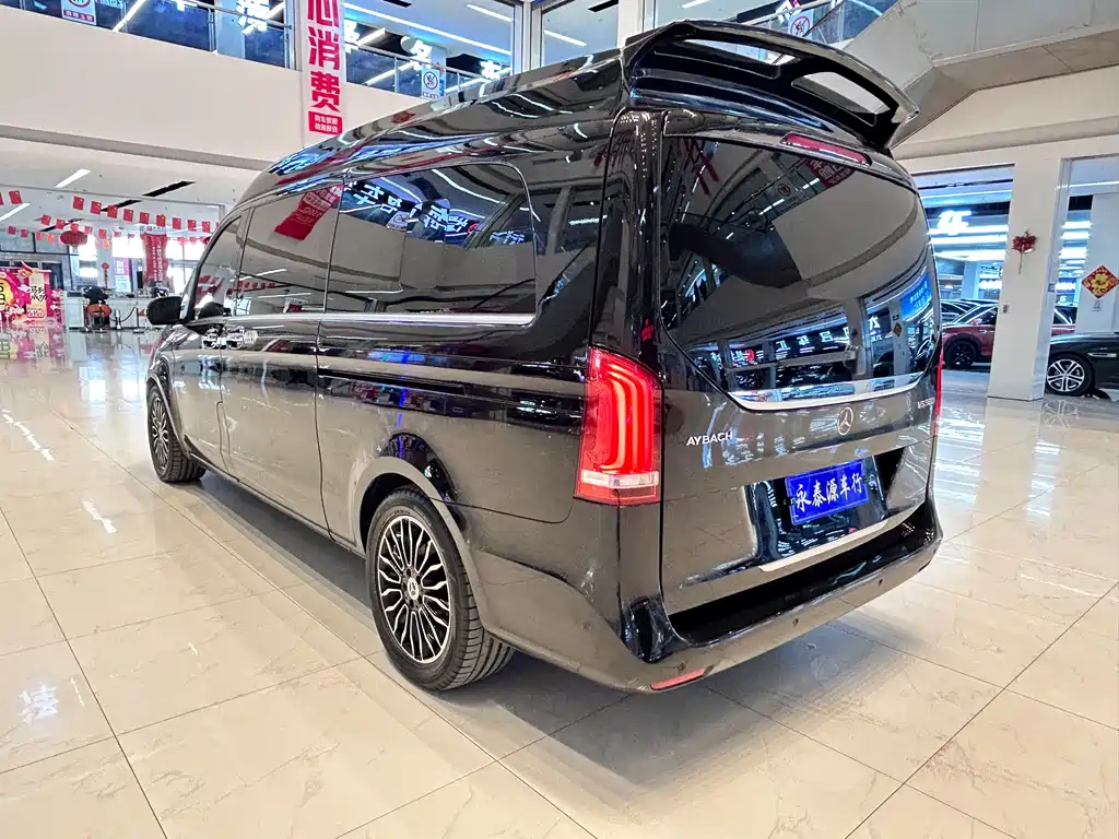 Mercedes-Benz V-Class V 2018 V 260 L Luxury Long Wheelbase VI