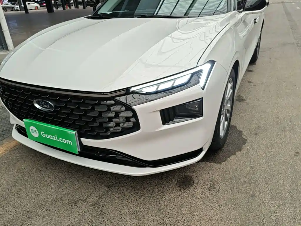 Ford Mondeo — миниатюра 24