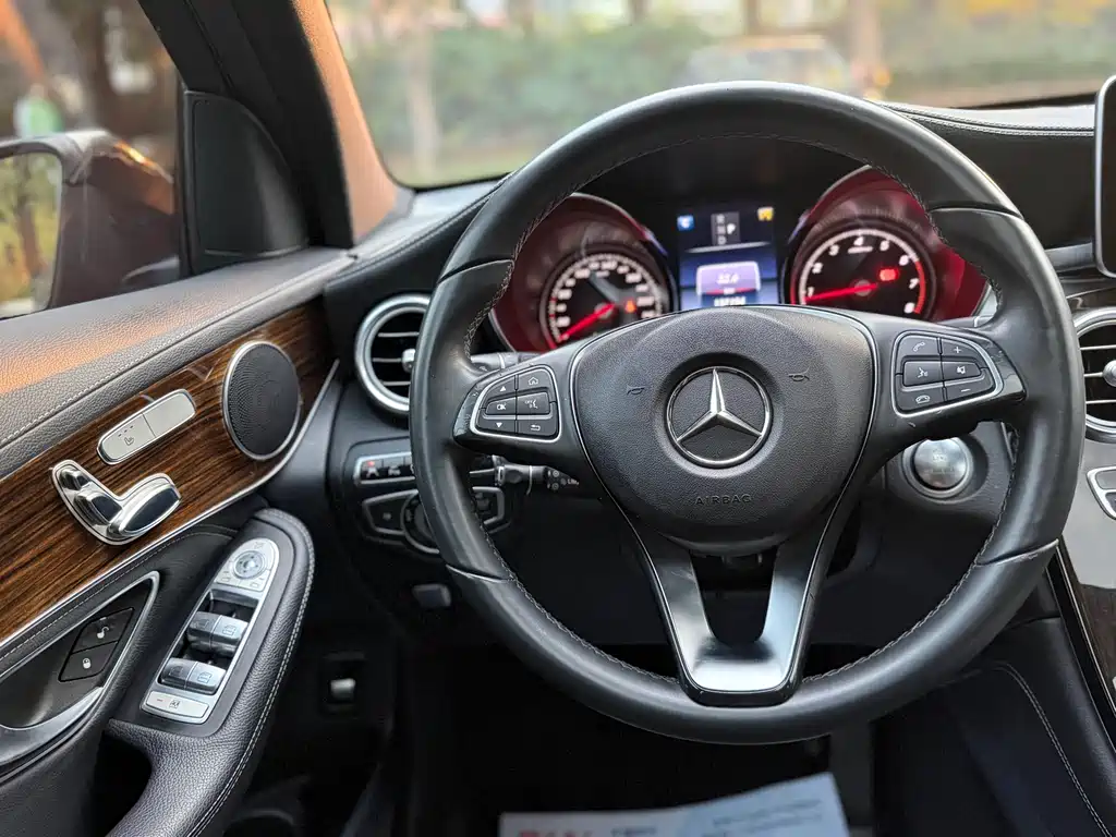Mercedes-Benz GLC — миниатюра 14