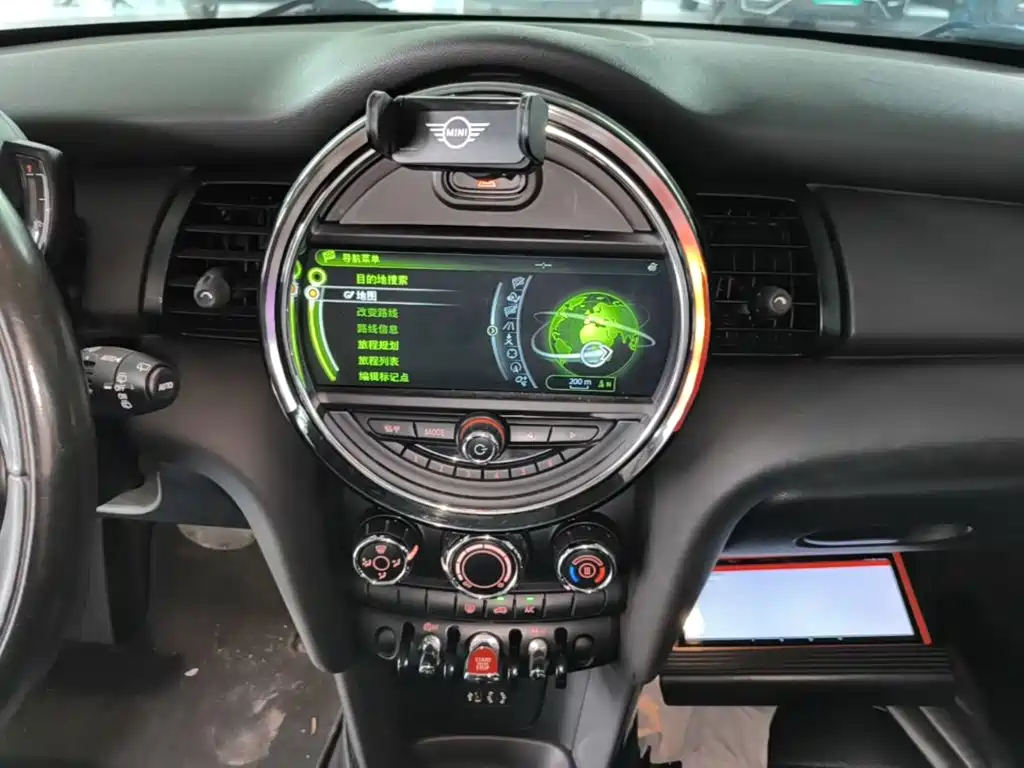 MINI Mini — миниатюра 13