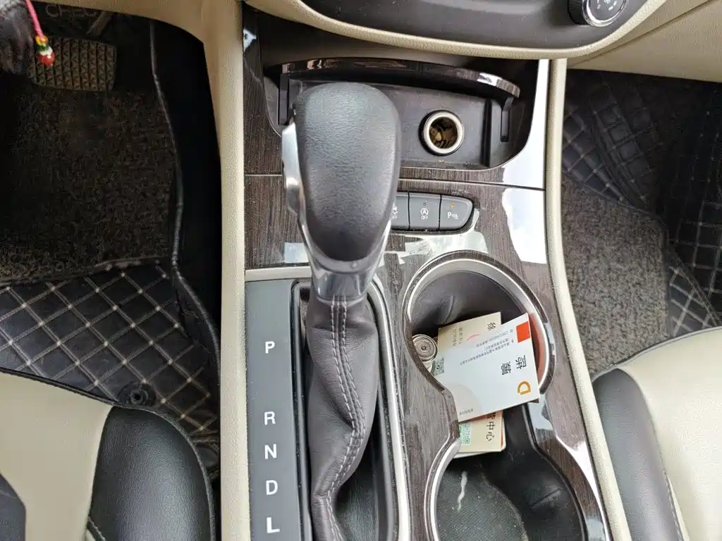 Buick Verano — миниатюра 15