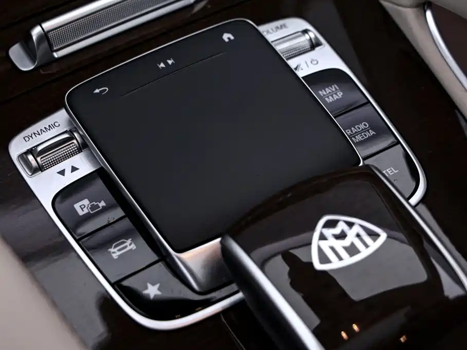 Mercedes-Benz GLS — миниатюра 11