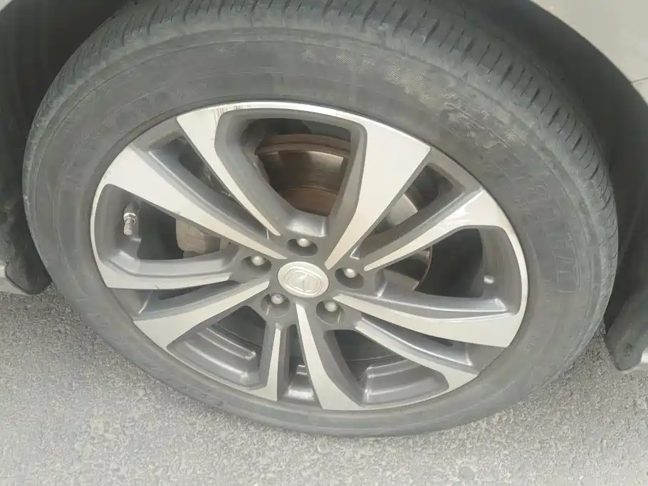 Changan Eado — миниатюра 6