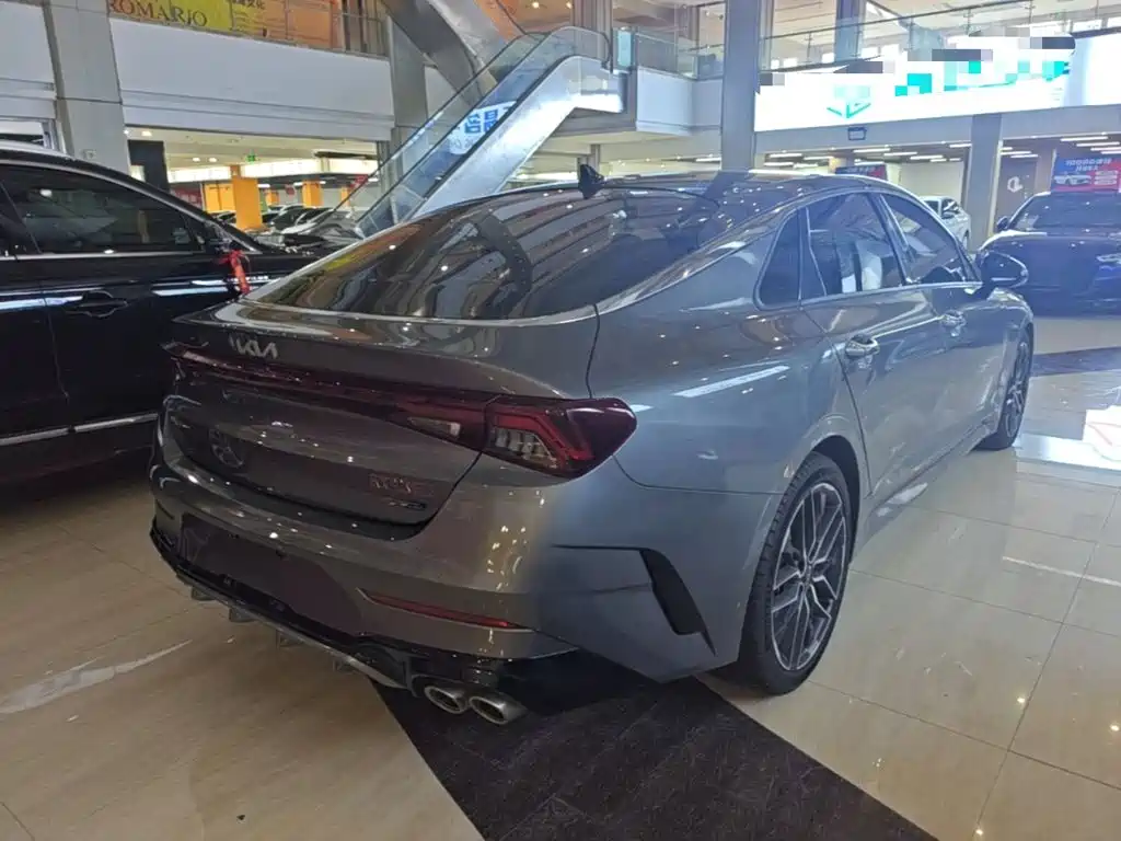 Kia K5 — миниатюра 7