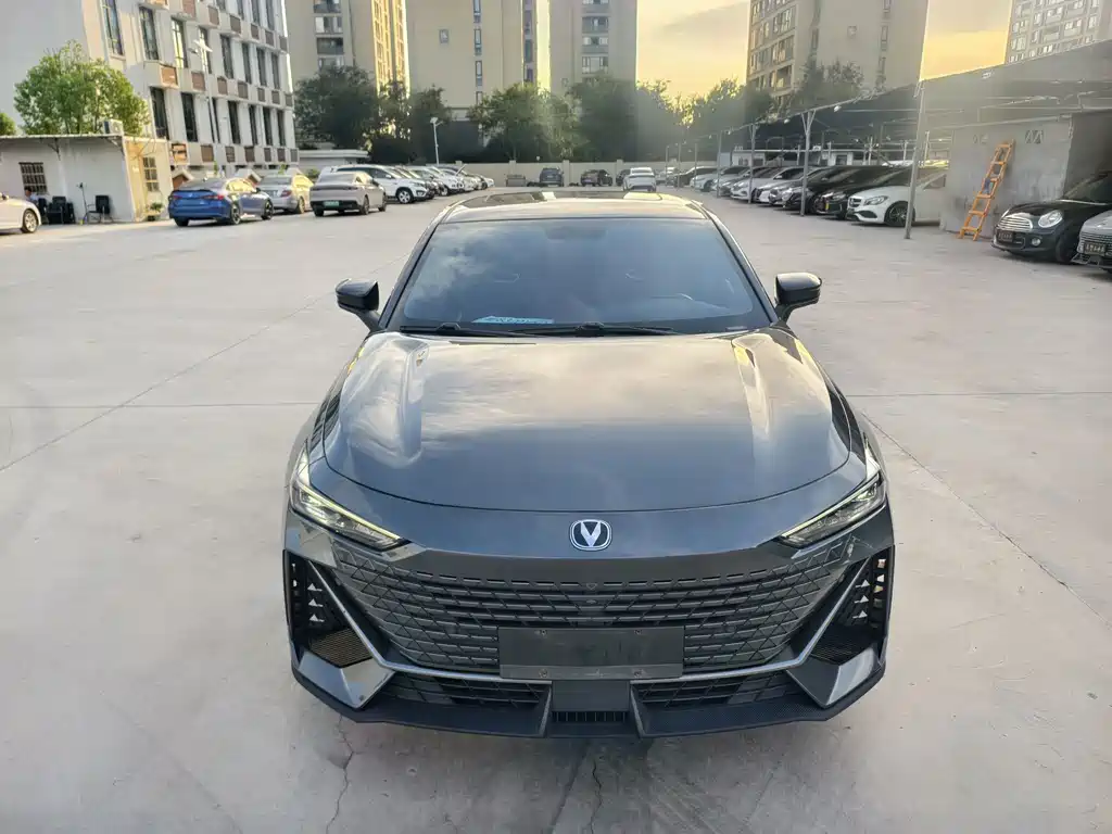 Changan UNI-V — миниатюра 2