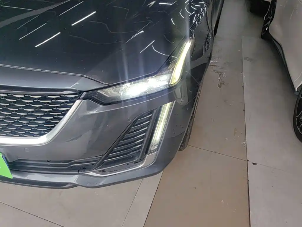 Cadillac CT5 — миниатюра 24