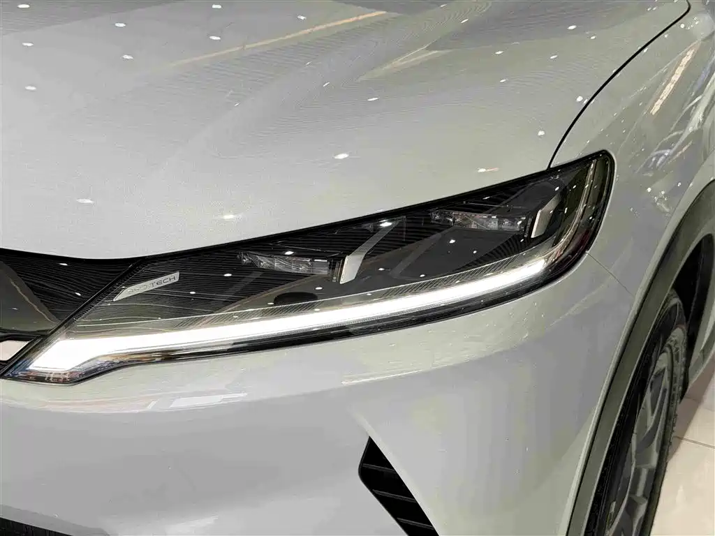 BYD Yuan UP — миниатюра 7