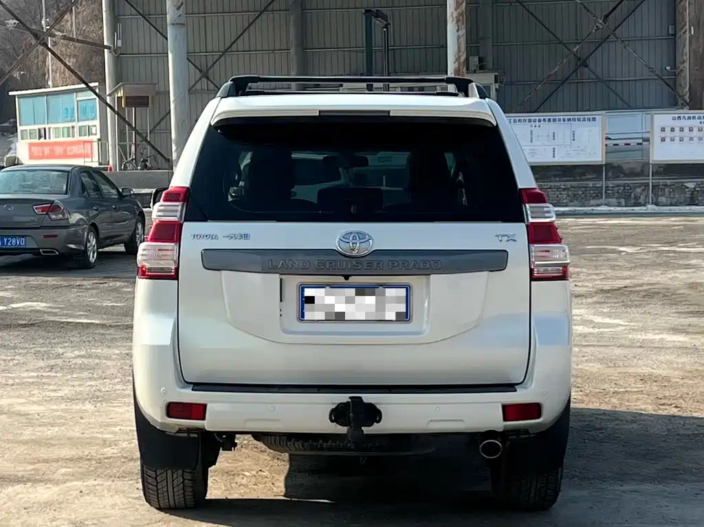 TOYOTA PRADO