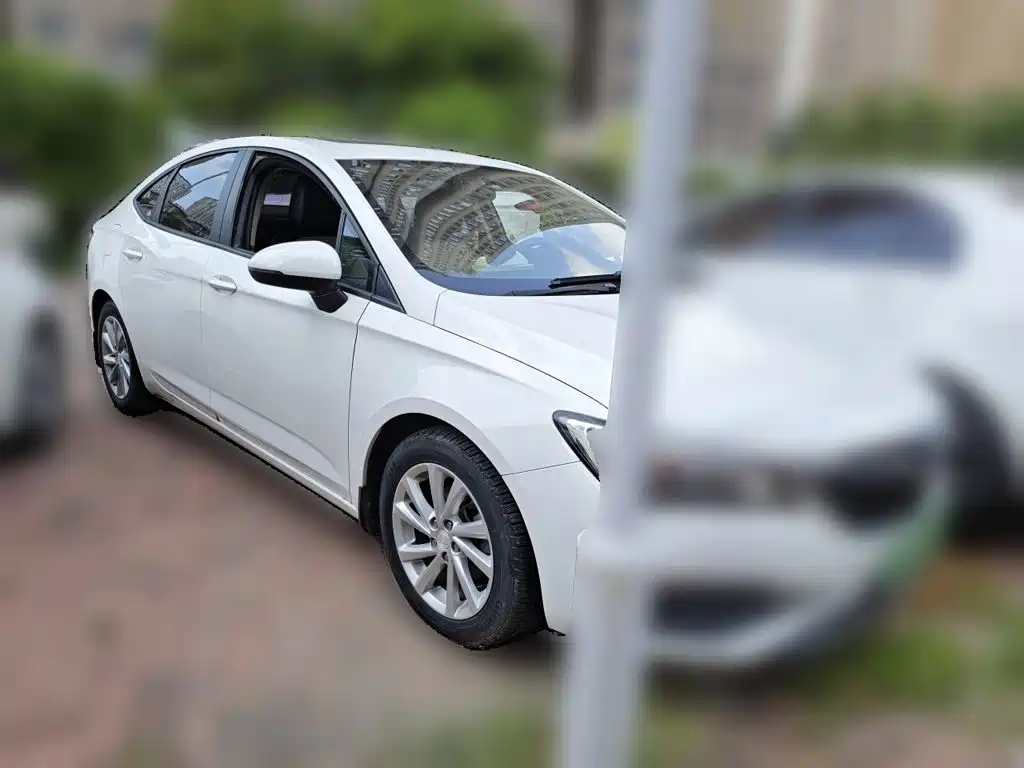 Buick Verano — миниатюра 3
