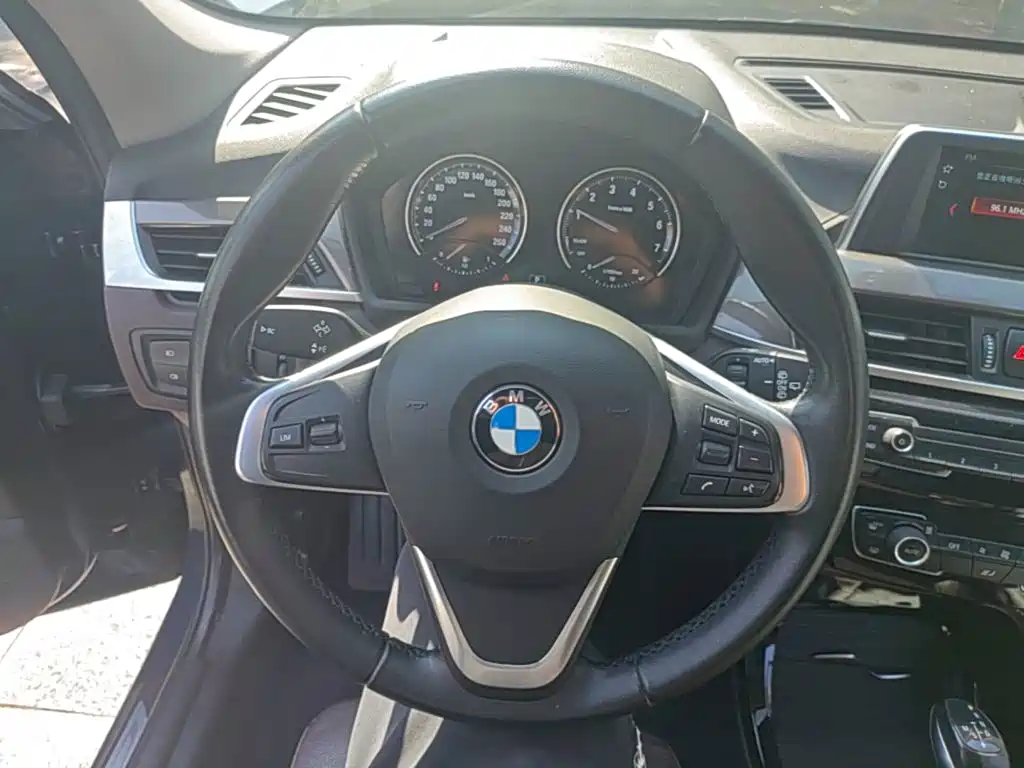 BMW X1 — миниатюра 11