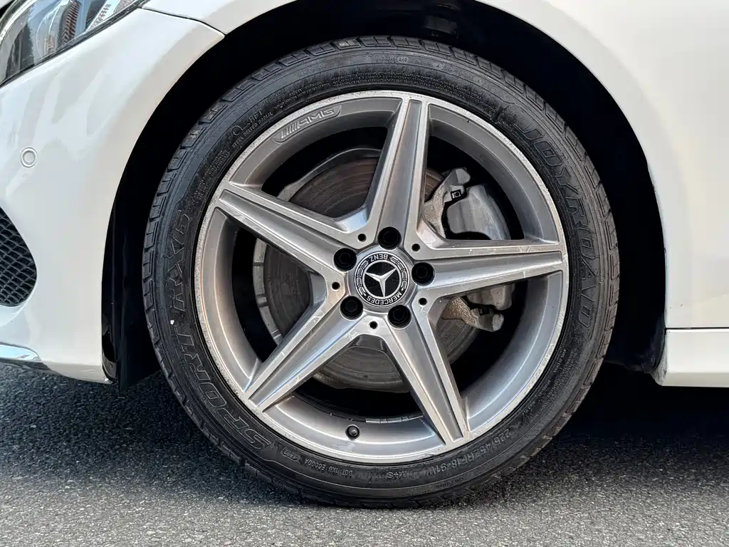 Mercedes-Benz C-Class — миниатюра 18