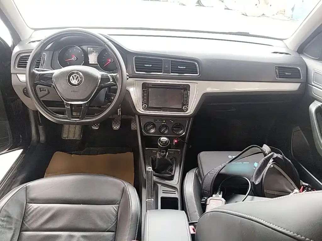 Volkswagen Lavida — миниатюра 10