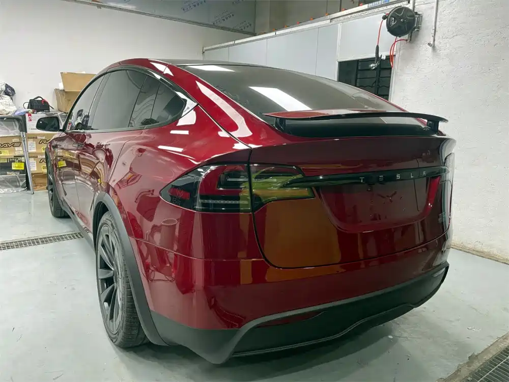 TESLA MODEL X