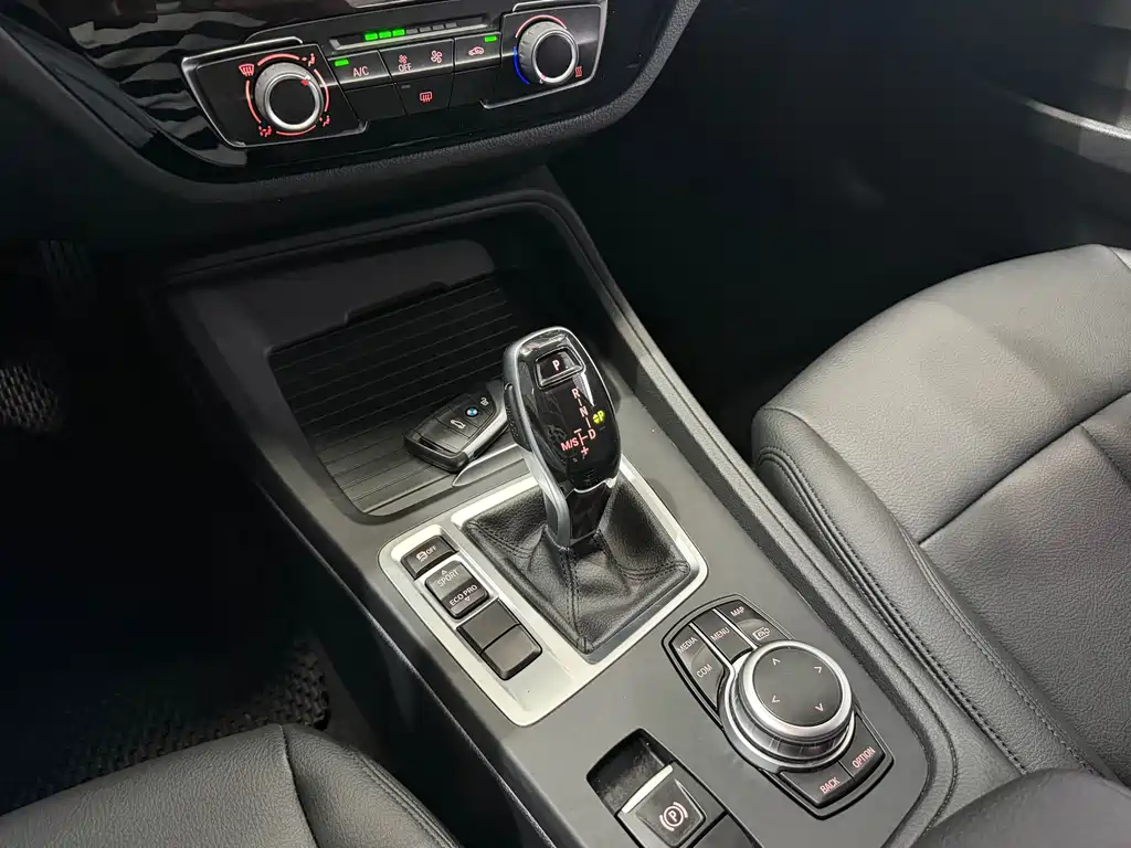 BMW 1 Series — миниатюра 14