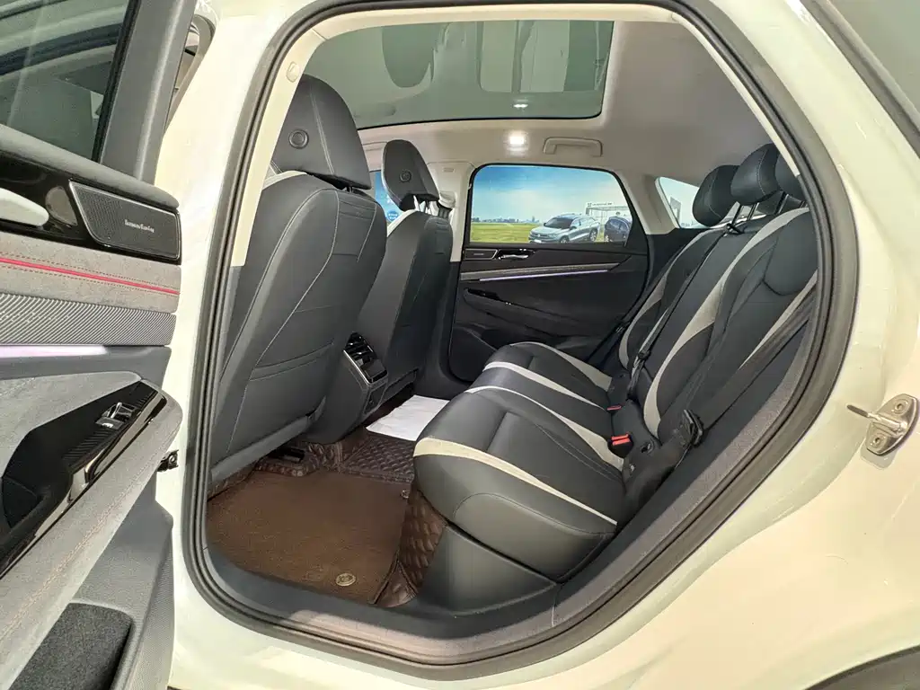 Volkswagen ID.7 VIZZION — миниатюра 10
