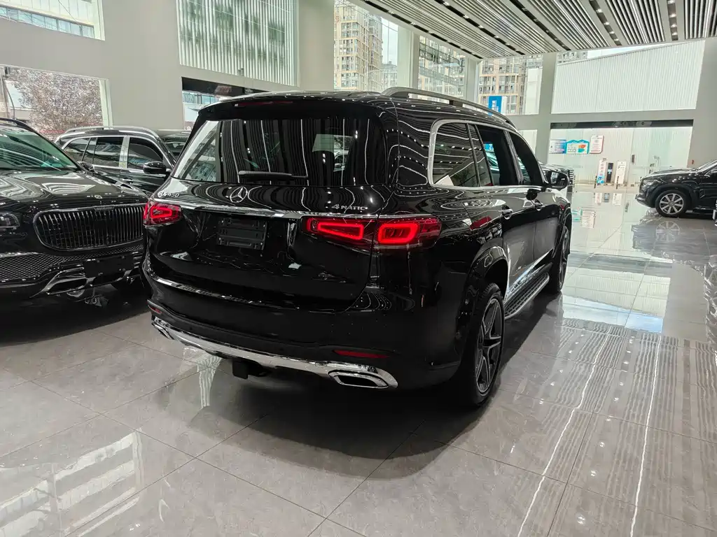 Mercedes-Benz GLS — миниатюра 29