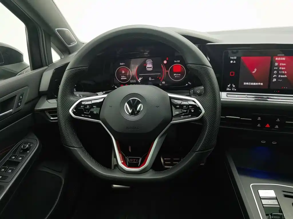 Volkswagen Golf GTI — миниатюра 11
