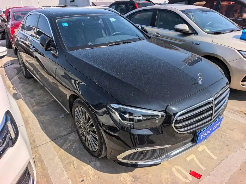 Mercedes-Benz E-Class — миниатюра 3