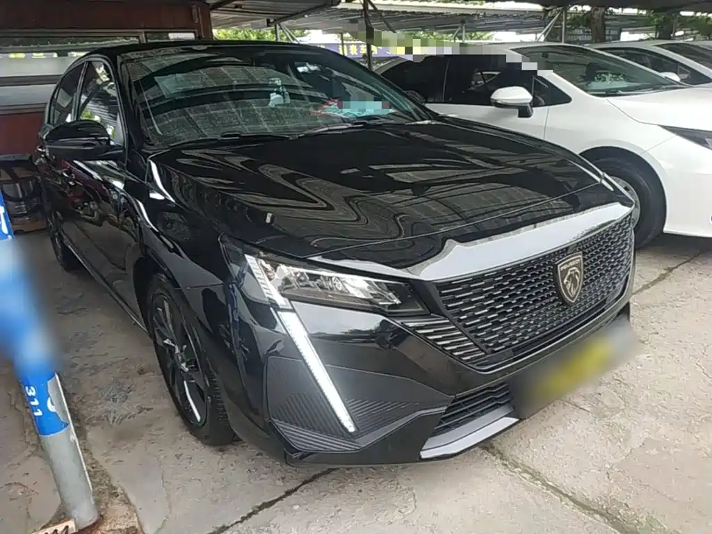 Peugeot 408 — миниатюра 4