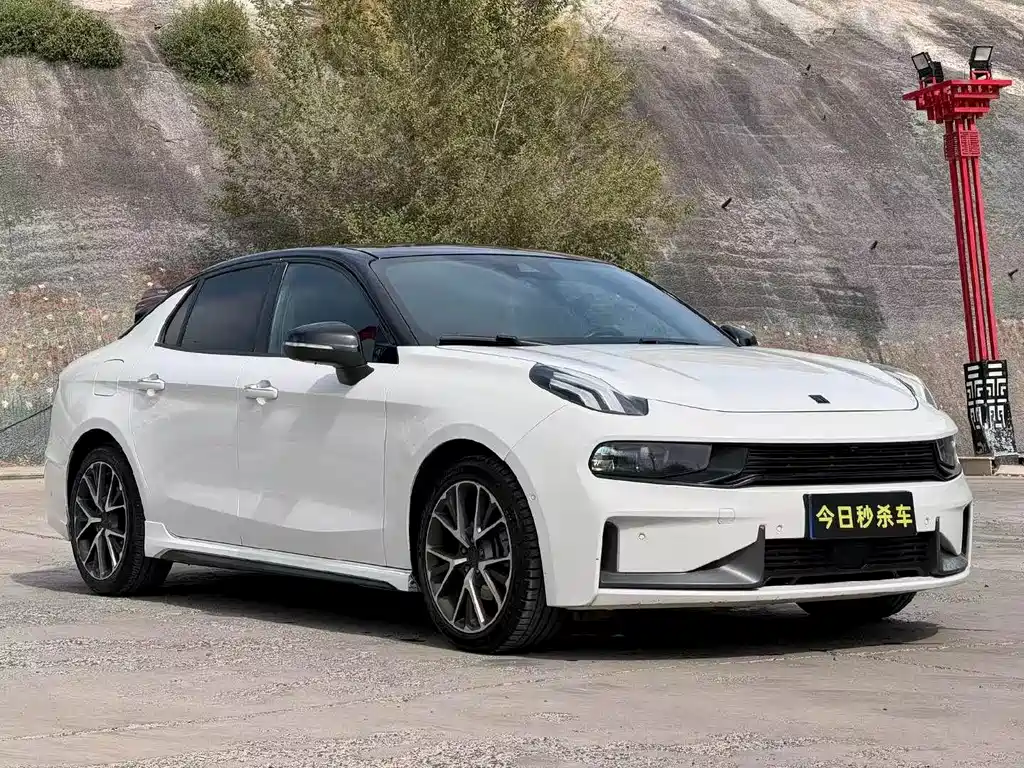 Lynk & Co 03 — миниатюра 3