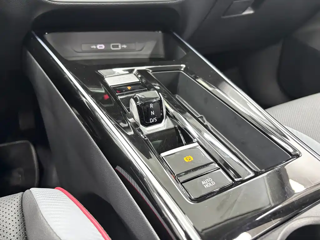 Volkswagen Lamando — миниатюра 18