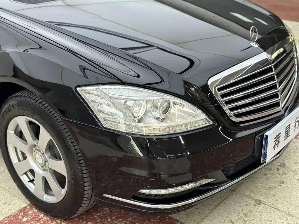Mercedes-Benz S-Class — миниатюра 37