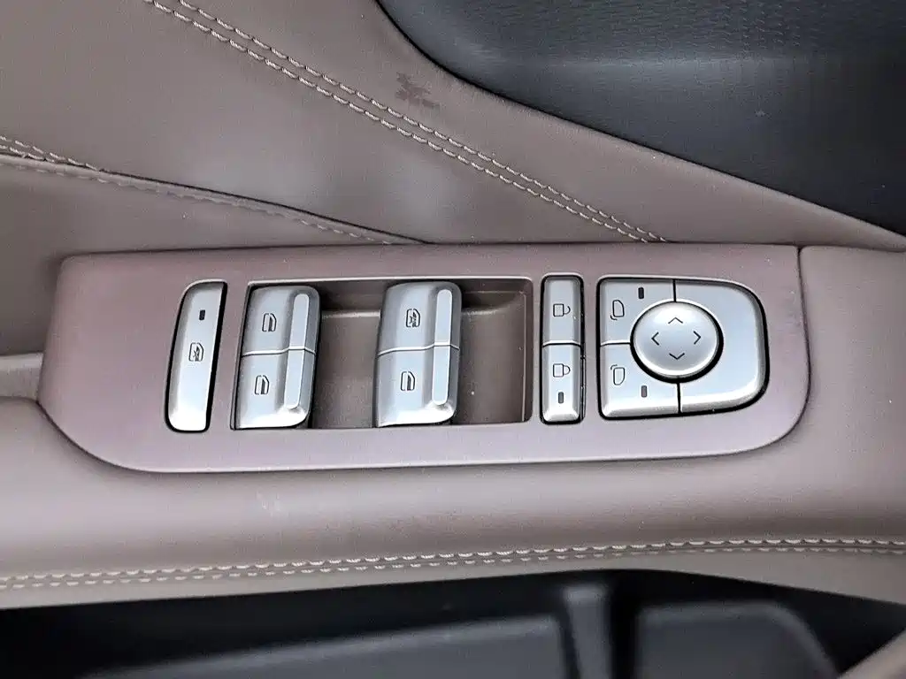 Wuling 星光560新能源 — миниатюра 9