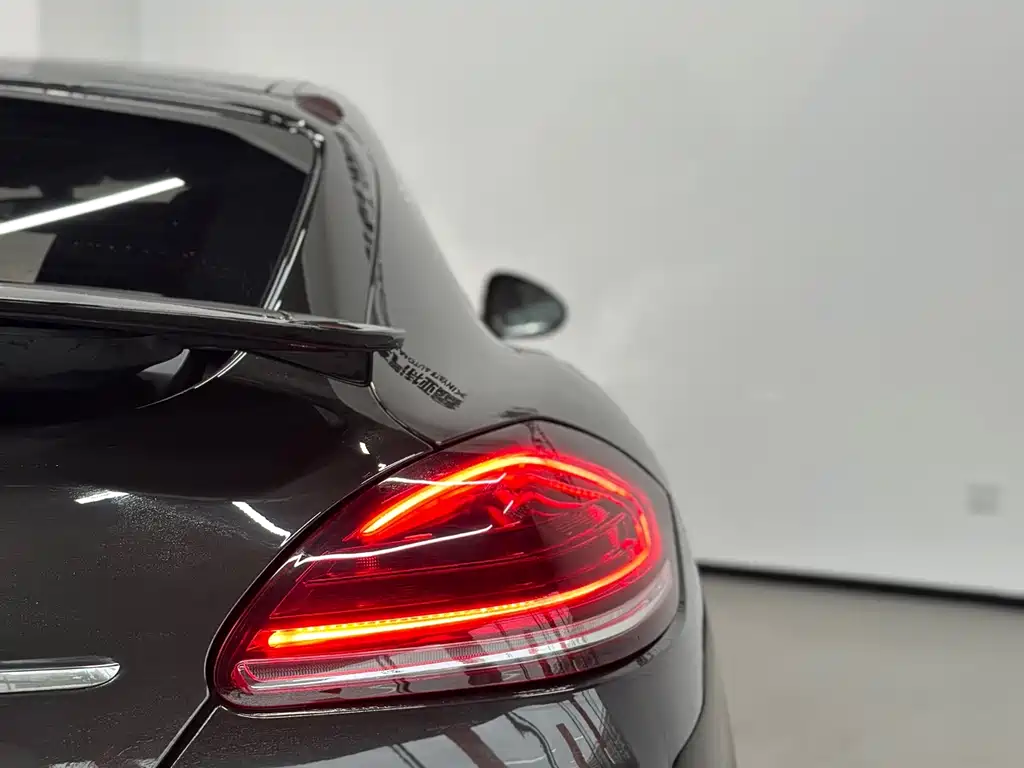 Porsche Panamera — миниатюра 22