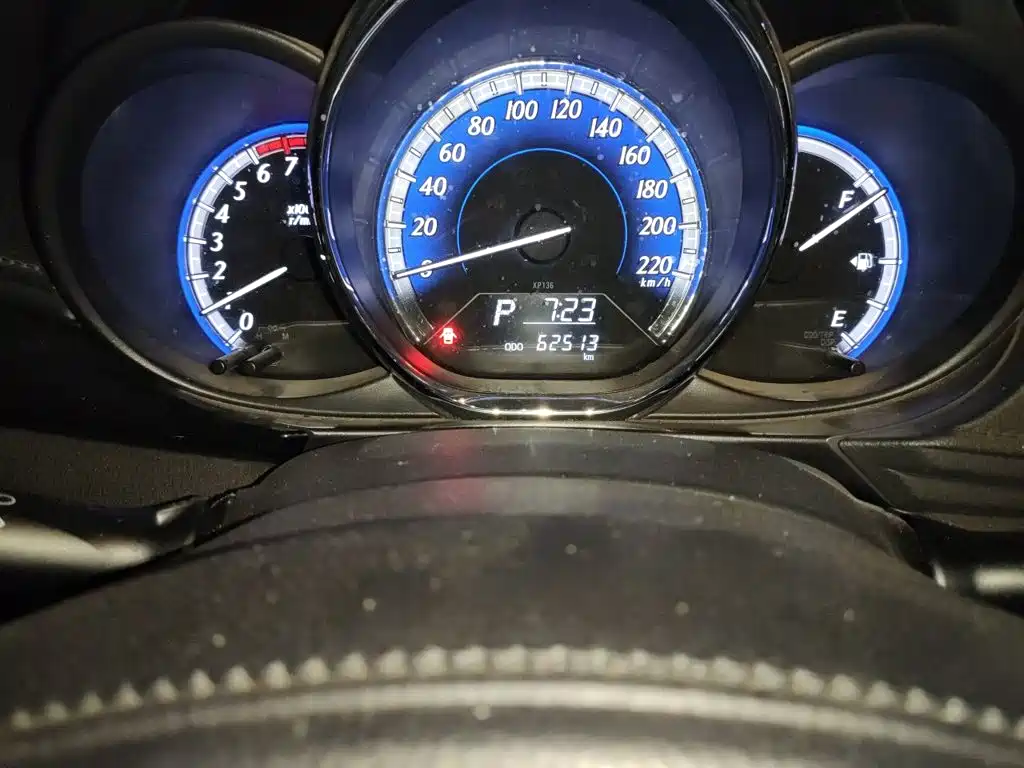 Toyota Yaris L — миниатюра 8