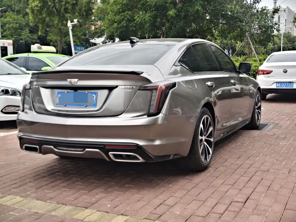 Cadillac CT5 — миниатюра 6