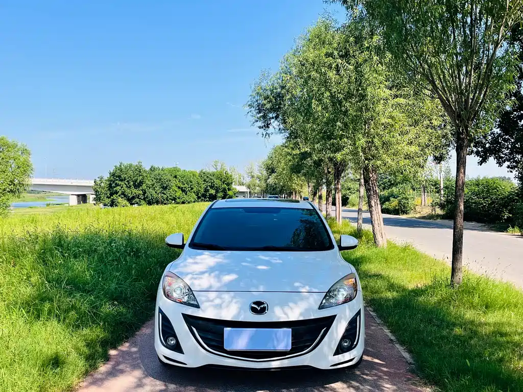 Mazda 3 Xingcheng — миниатюра 2