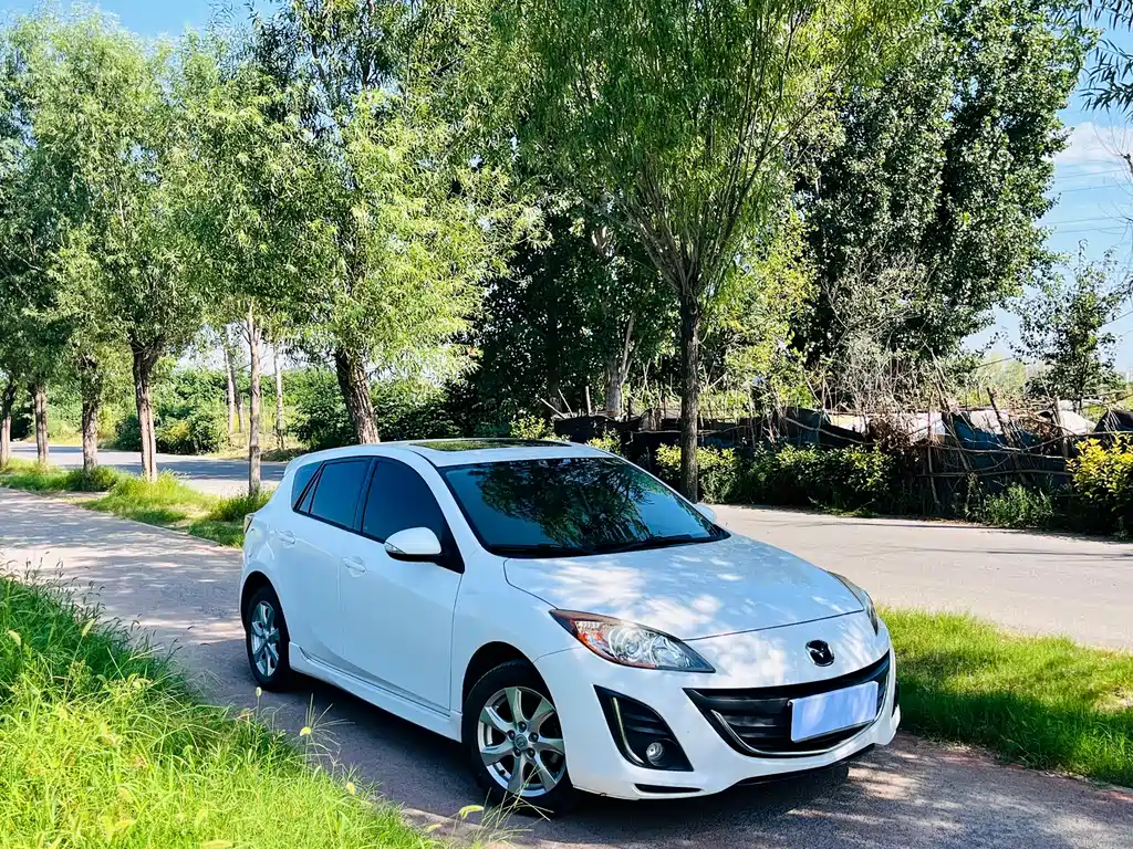 Mazda 3 Xingcheng — миниатюра 3