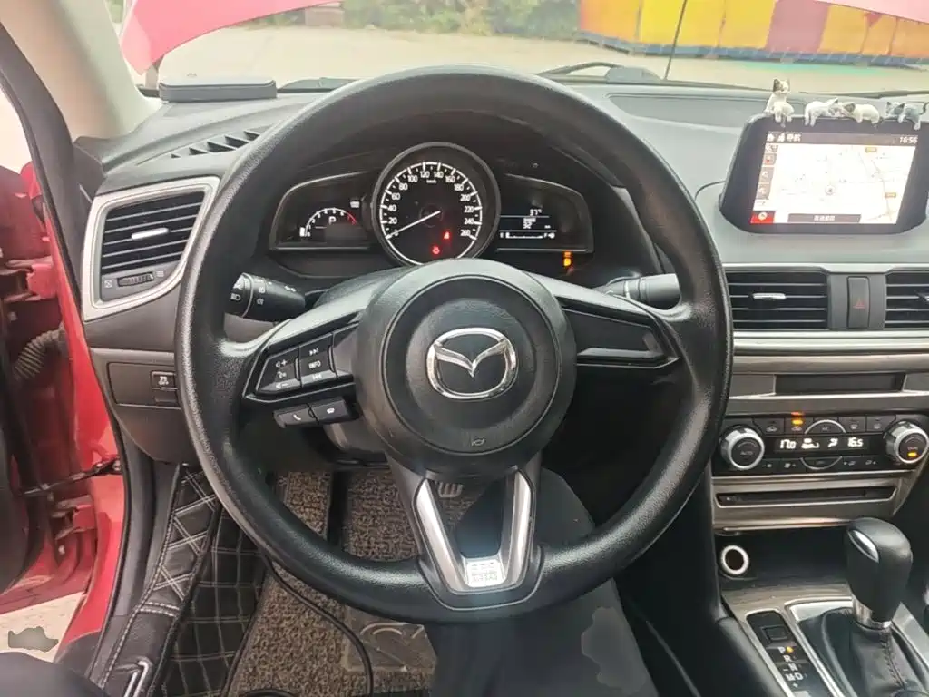 Mazda 3 Axela — миниатюра 11