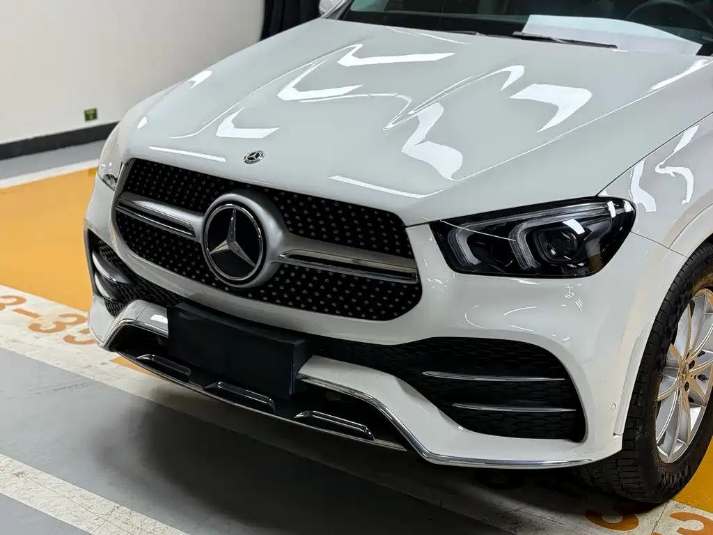MERCEDES-BENZ GLE