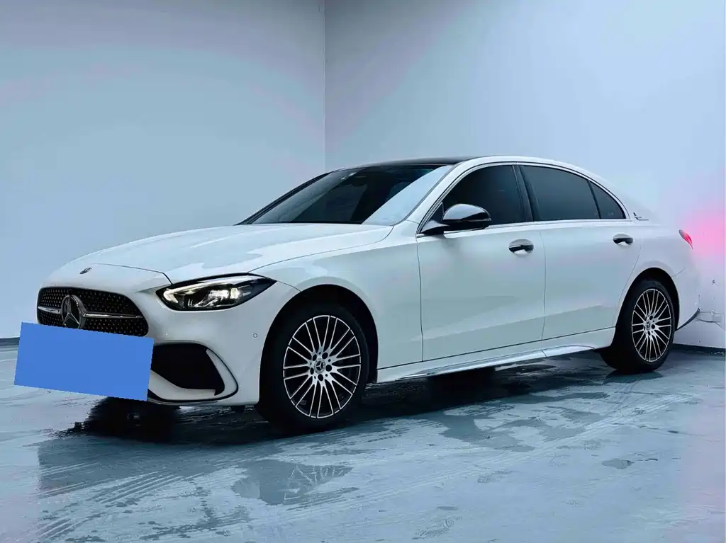 Mercedes-Benz C-Class 2025