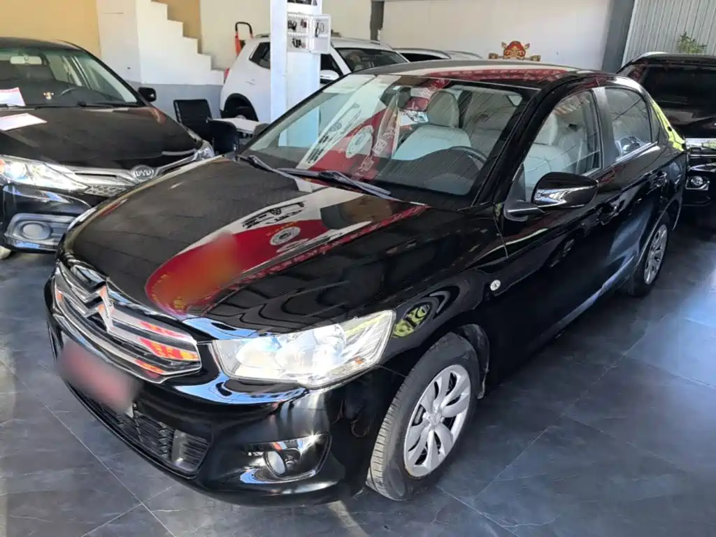 Citroen Elysee — миниатюра 2