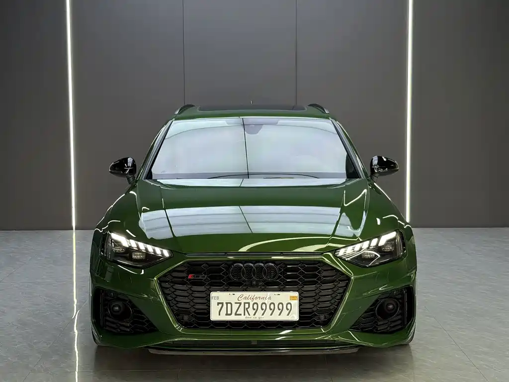 Audi RS 4