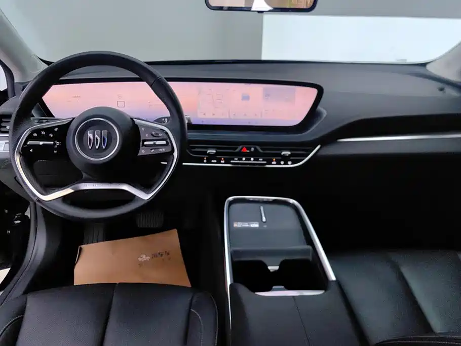 Buick LaCrosse — миниатюра 12