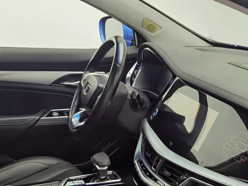 Geely Borui Hybrid — миниатюра 22