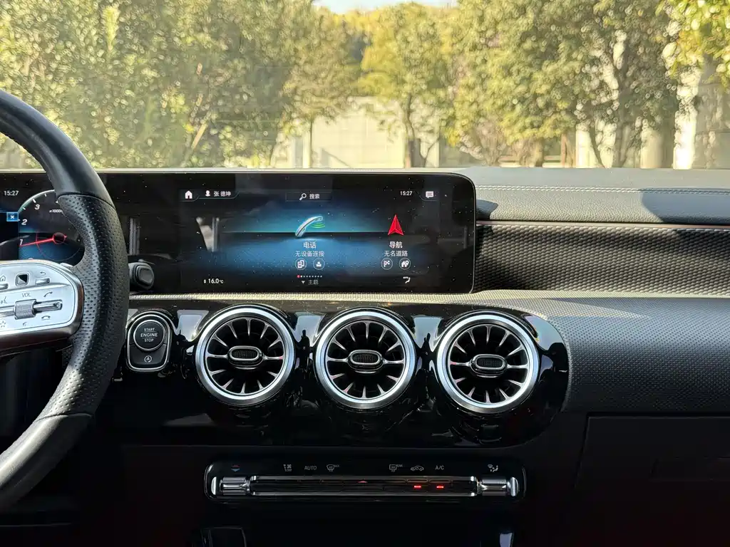 MERCEDES-BENZ A CLASS