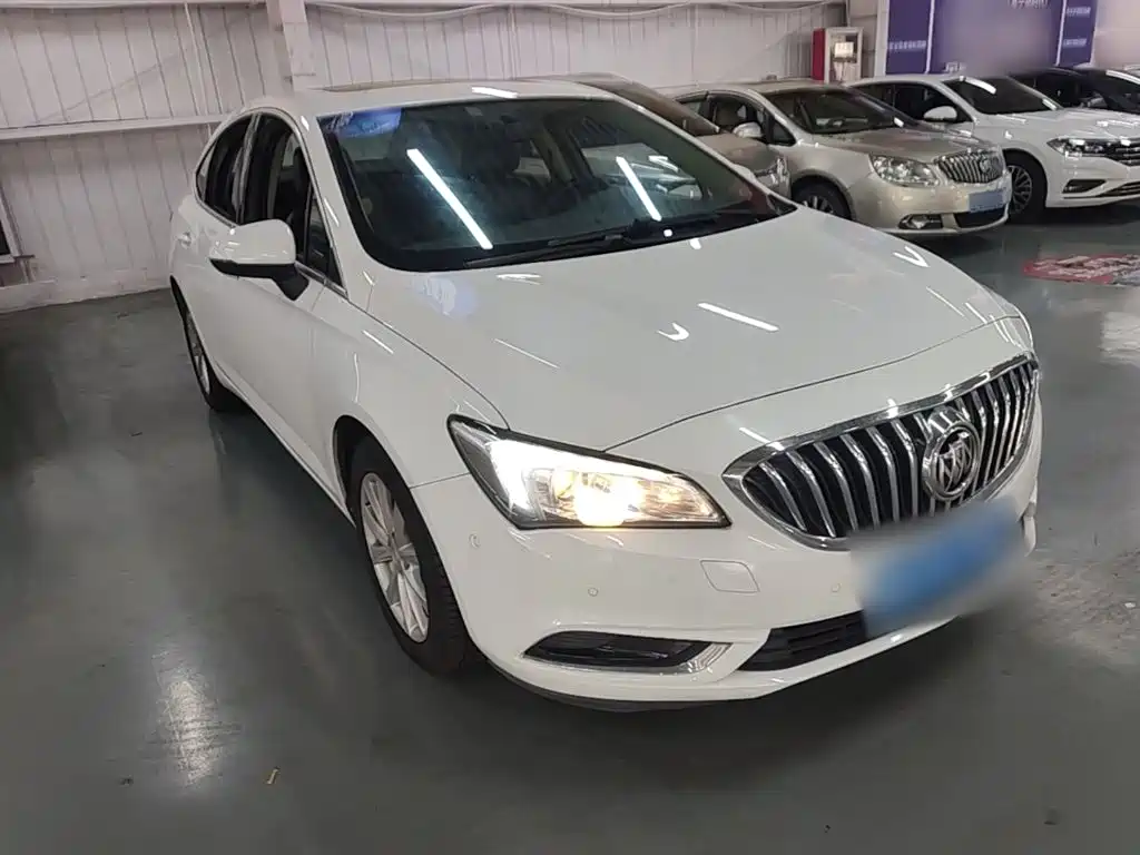 Buick Verano — миниатюра 4
