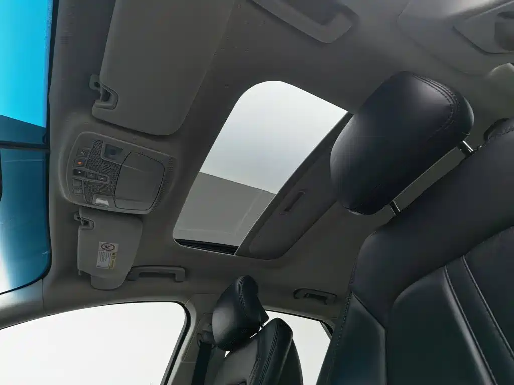 Lincoln MKZ — миниатюра 14