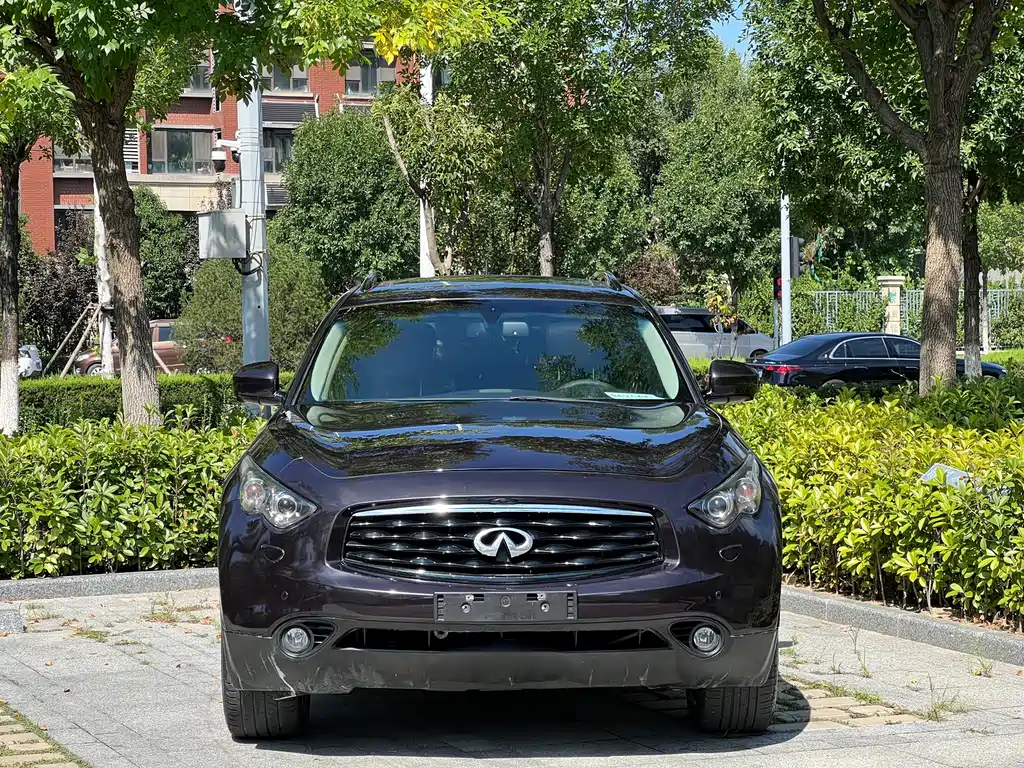 Infiniti FX — миниатюра 2